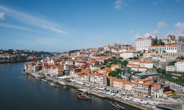 Porto: City Life in the Douro